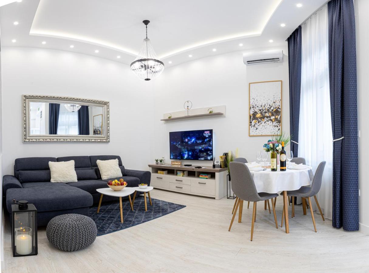 Theatre Square Apartments Novi Sad Dış mekan fotoğraf