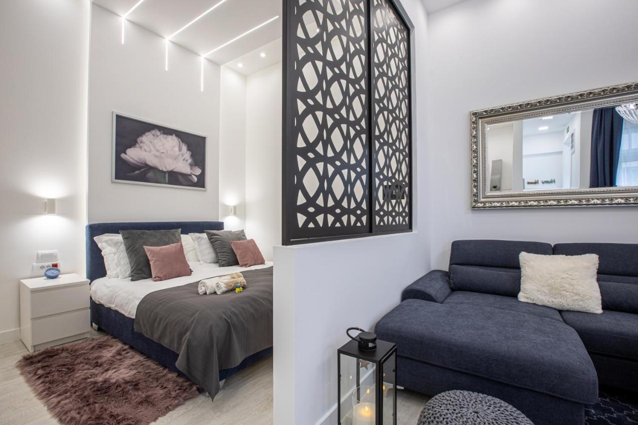 Theatre Square Apartments Novi Sad Dış mekan fotoğraf