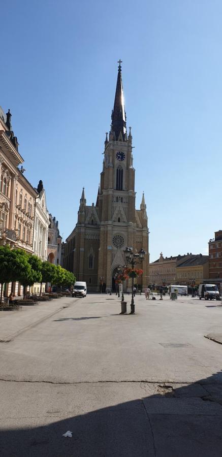 Theatre Square Apartments Novi Sad Dış mekan fotoğraf