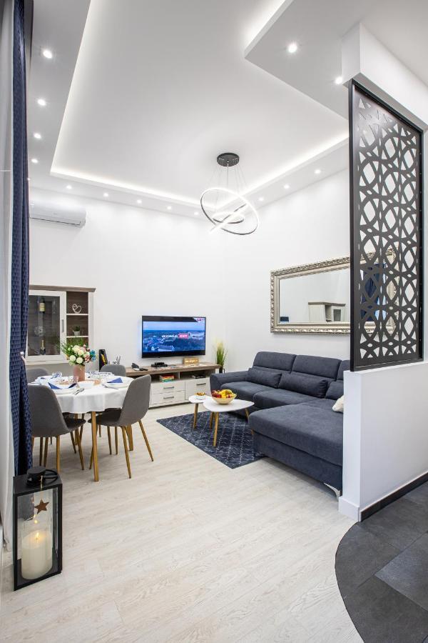 Theatre Square Apartments Novi Sad Dış mekan fotoğraf